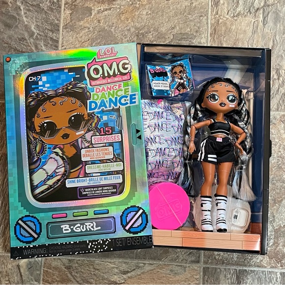L.O.L. O.M.G. Dance Bundle Dolls - Picture 2 of 4